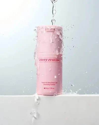 Every Routine Chop Chop Stretch & Glow Black Salt Cleansing Powder